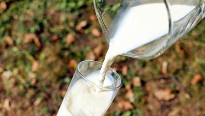 glass-1587258_1920