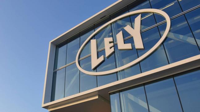 La vente de la division «
fenaison
» de Lely devrait être finalisée fin 2017.