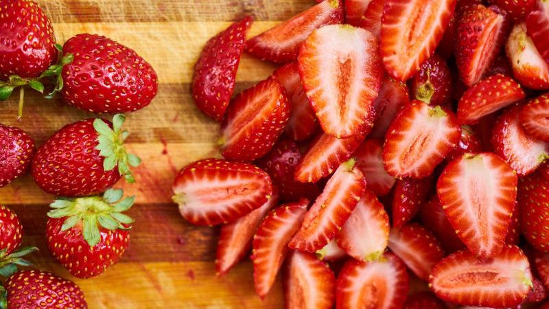 strawberries-g0c93258bb_1920