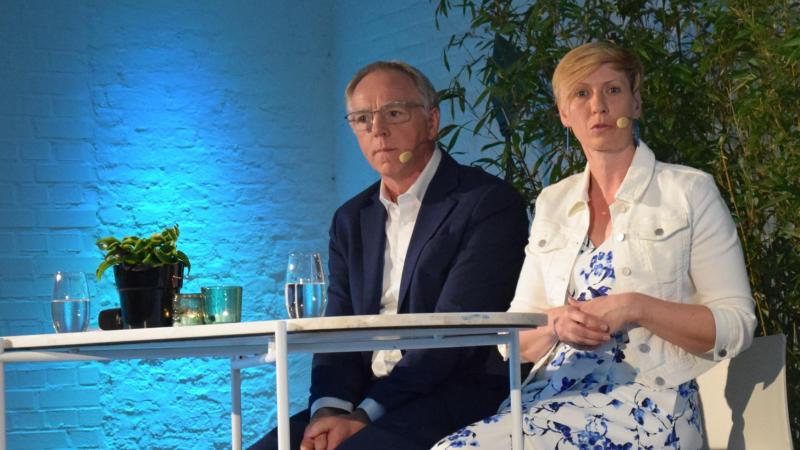 « En 2022, la production belge d’aliment pour animaux s’élevait à 6,7 millions de tonnes, contre 7,1 millions de tonnes un an plus tôt, soit une baisse de 6 % », révèlent Dirk Van Thielen et Katrien D