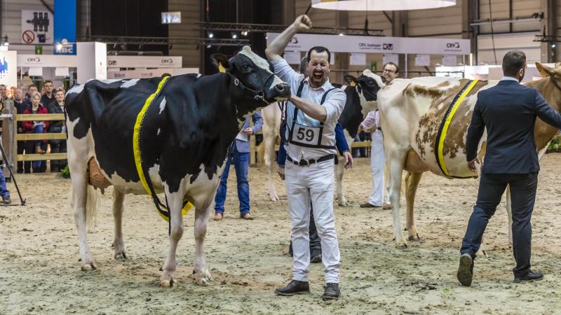 La remise des prix... Une véritable explosion de joie !