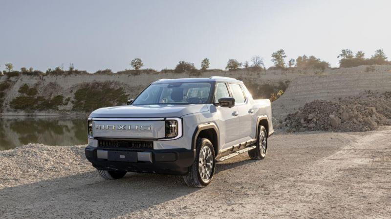 Look très  moderne  pour le Maxus  eTerron9 qui est le  premier vrai pick-up  tout électrique  disponible  sur le marché.