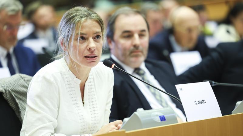 Céline Imart plaide pour un accès facilité aux innovations technologiques, telles que les NGT ou l’intelligence artificielle.