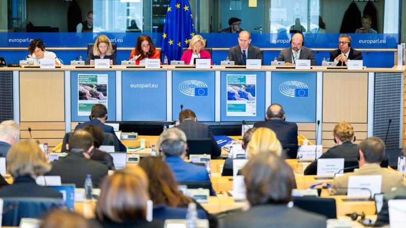 Au fil des interventions, le constat s’est imposé : les agriculteurs européens  vivent une crise de revenu structurelle.