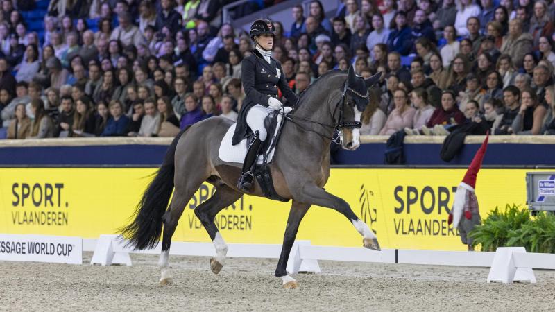 Larissa Pauluis et Flambeau ont décroché une belle troisième place lors de la Coupe du monde de dressage 2024 à Malines.