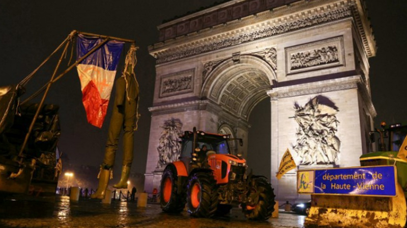 L’objectif est de protester notamment contre l'accord de libre-échange entre l'UE et des pays du Mercosur, mais aussi contre la gestion par l'Etat de l'épizootie de dermatose nodulaire bovine.