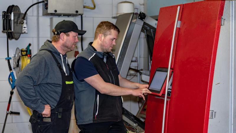L’éleveur peut être stressé par cette nouvelle technologie qu’il devra apprendre à maîtriser.