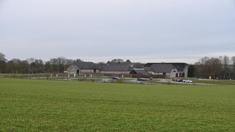 Dans le cadre d’un bail de longue durée, le bailleur peut notifier un congé entre trois et quatre ans avant l’échéance du bail, en vue de vendre le bien loué.