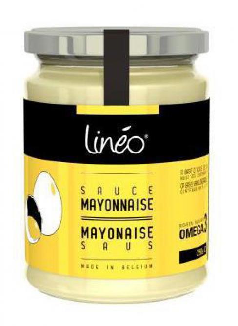 L’huile de lin, riche en omega-3, se retrouve désormais dans les aliments à haute teneur en matière grasse, comme cette mayonnaise commercialisée par une marque belge.