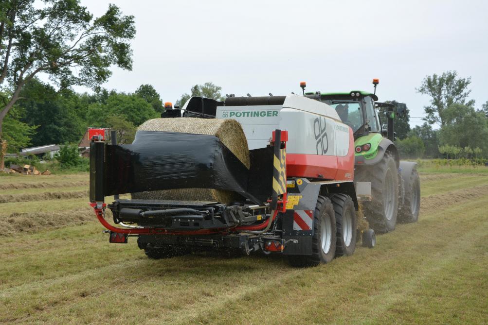 En Belgique, Pöttinger réalise 75 % de son chiffre d’affaires via la vente d’outils de récolte de l’herbe. Le solde est à mettre au compte des outils de travail du sol et semoirs.
