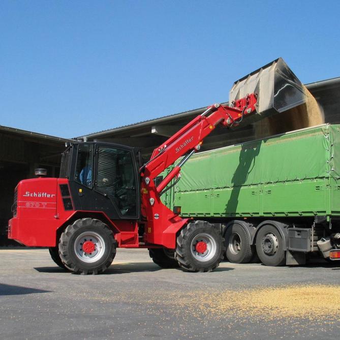 La 870T est le fruit d’une collaboration entre Schäffer et son importateur belge.