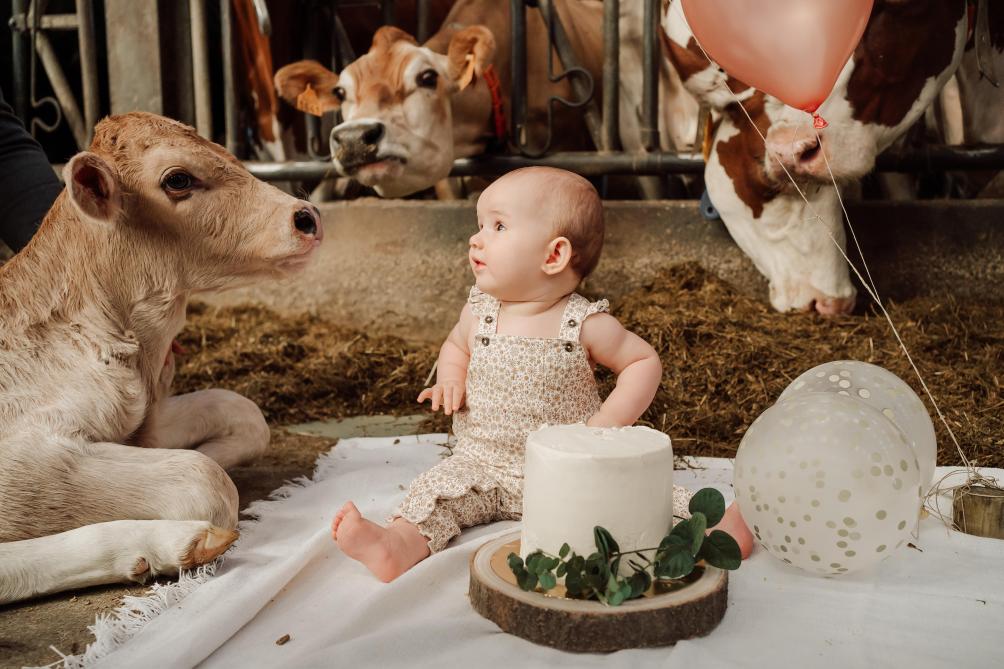 La campagne promotionnelle de cette 13 e édition est soutenue par une affiche dévoilant Suze, regardant l’avenir de l’agriculture avec ses yeux d’enfant.