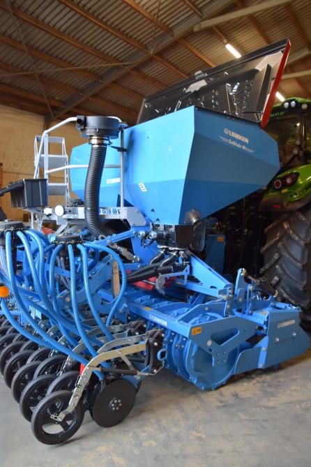 Si la herse rotative a subi une évolution,  le Solitair a subi une révolution.