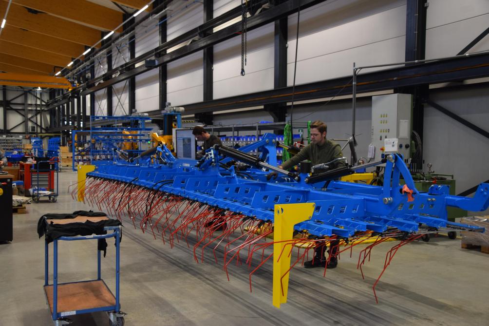L’usine dispose de huit postes de montage, qui peuvent être élargis, et de deux stations de test entièrement équipées.