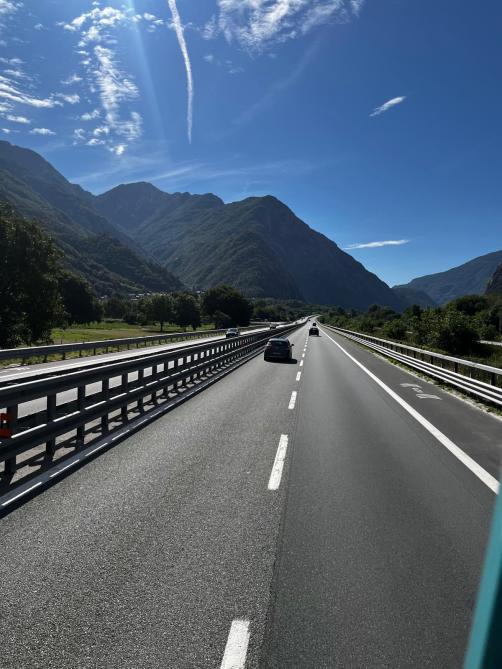 La route procure un sentiment de liberté et offre une échappatoire.