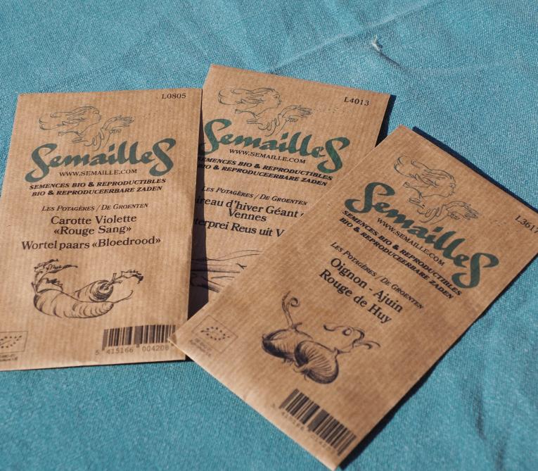Semailles propose un catalogue comprenant  aujourd’hui plus de 850 références produites  le plus localement possible.