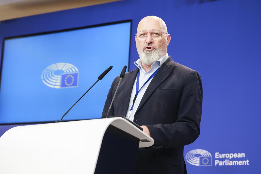 « Ce que nous avons voté est une réponse concrète  aux préoccupations des producteurs agricoles, avec  un texte qui protège, sans punir » a expliqué  devant la presse M. Bonaccini.