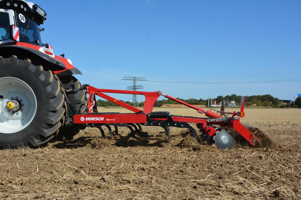 Une version  portée du Tiger voit le jour,  adaptée aux tracteurs dès 240 ch.
