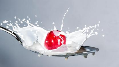 milk-splash-2064088_1920
