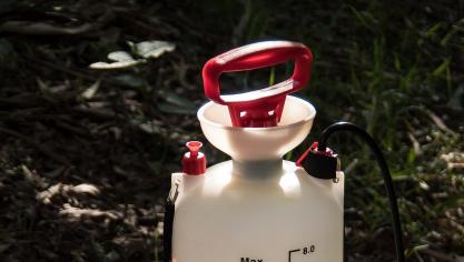 sprayer-2545098_1920