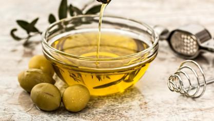 olive-oil-968657_1920