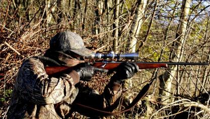 hunting-3781222_1920
