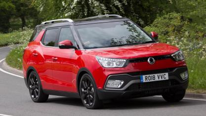 Le réservoir CNG permet une autonomie de 290 km,  avant de basculer vers l’essence.