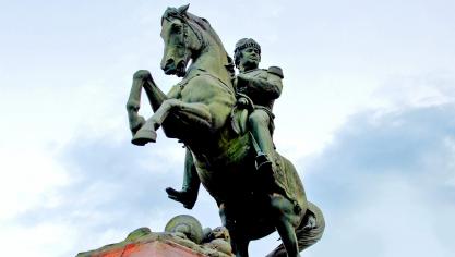 conquer-643568_1920
