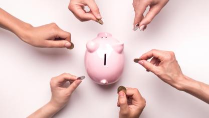 La façon le plus facile de donner un certain montant est de le virer. Les donations par virement  bancaire ne sont pas soumises à l’obligation d’enregistrement et  le bénéficiaire ne doit donc pas payer de droit de donation.