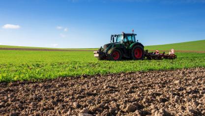 Un nouveau décret adapte la procédure applicable en matière de droit de préemption aux ventes aux enchères en ligne. La vente des terres agricoles par biddit est donc possible lorsque le droit de préemption du preneur est respecté.