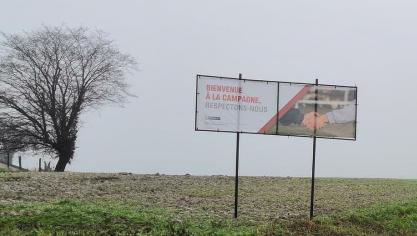 La charte est une invitation à plus de partage, de compréhension entre ceux qui travaillent pour nous nourrir et ceux qui aspirent à un retour à la campagne.