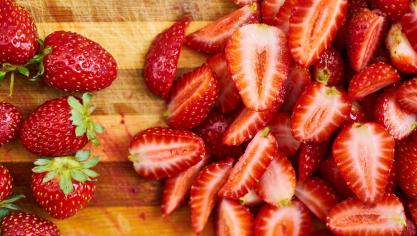 strawberries-2960533_1920