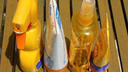 sunscreen-gb4d638b83_1920