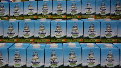 Le programme Securimilk, mis en place depuis peu par la Laiterie des Ardennes,  permet aux éleveurs qui le souhaitent de sécuriser une partie de leur production  sur les marchés à terme à un prix fixe et défini plusieurs mois à l’avance.