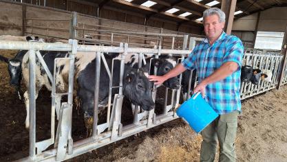 Chez lui, près de Durbuy, Didier Pétry possède 200 bêtes et a entre 85 et 90 vêlages par an.