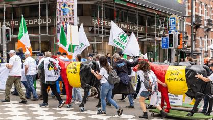 Pour l’occasion, les agriculteurs, venus des quatre coins de l’Europe ont défilé pacifiquement dans le quartier européen.