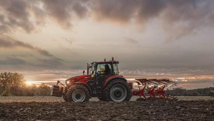 Case IH_Farmall C_2025 model_field2