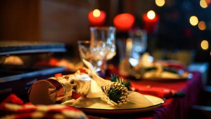 table-setting-6859276