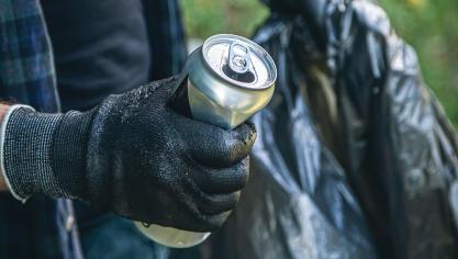 «Pendant cinq ans, Les Engagés ont fait de la consigne sur les canettes un cheval de bataille, l’associant à la protection des agriculteurs et au bien-être animal».