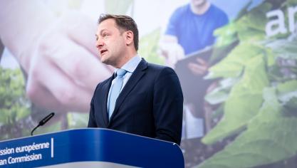 Christophe Hansen  plaide pour la  dégressivité et le  plafonnement  des aides,  tout en étant  conscient que  la discussion sur  ce point sera  particulièrement  difficile.