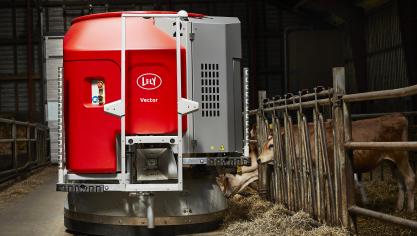 Qu’il s’agisse de couloirs d’alimentation étroits, de plusieurs bâtiments ou de terrains en pente, l’entreprise affirme que le Vector MFR Next s’adapte à de nombreuses exploitations.