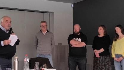 De gauche à droite: Vincent Petillon, Vincent Bury, Aurélien Stievenart, Sylvie Delfosse et Perrine Verdonck.