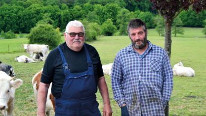 Philippe et Olivier Leurquin ont remporté le concours grâce à une prairie de 10ha pâturée extensivement et suivie depuis le début du programme Maec.