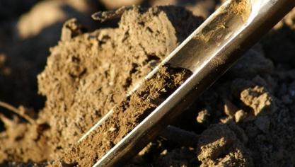 L’agriculteur peut demander  une contre-analyse, à ses frais.