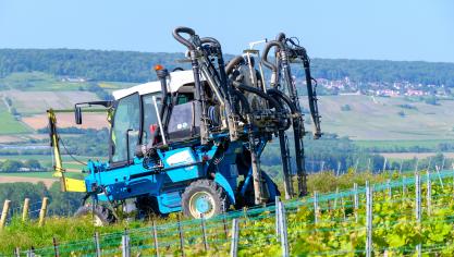 Les ONG soulignent que la disponibilité croissante des substances de biocontrôle est importante, mais qu’elle doit être complétée par des mesures garantissant leur adoption pratique.