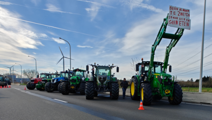 Des actions de blocage sont également prévues dès jeudi soir, ainsi que durant la journée de vendredi, à divers endroits stratégiques du réseau autoroutier wallon.