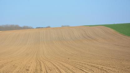 Annoncer dès maintenant les diverses modalités applicables à la nouvelle BCAE 5 doit permettre aux agriculteurs de mettre sur pied les mesures correctrices nécessaire pour le 1 er janvier 2027.