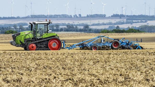 La série 900 Vario MT de Fendt se décline en trois puissances :  380 ch, 405 ch et 431 ch.