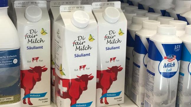 Après la Belgique, l’Allemagne, la France, l’Autriche, le Luxembourg et l’Italie, le lait équitable se retrouve aussi en Suisse.