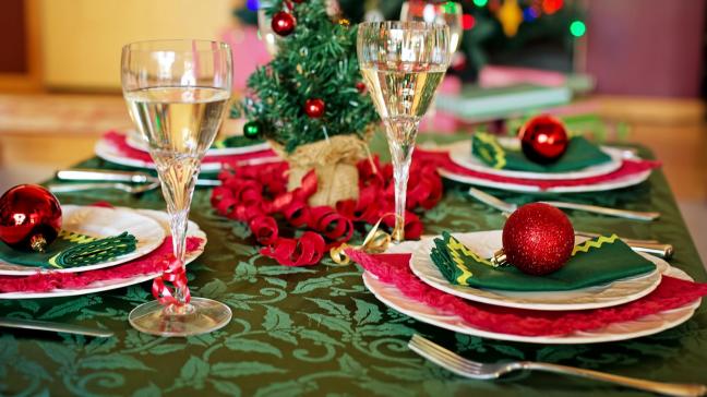 Une jolie table, un menu préparé avec amour... Heureux Noël  à tous !